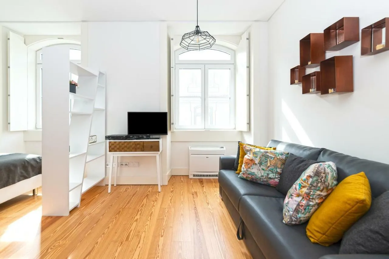 Modern Apartment In The Historical Center Lisbon